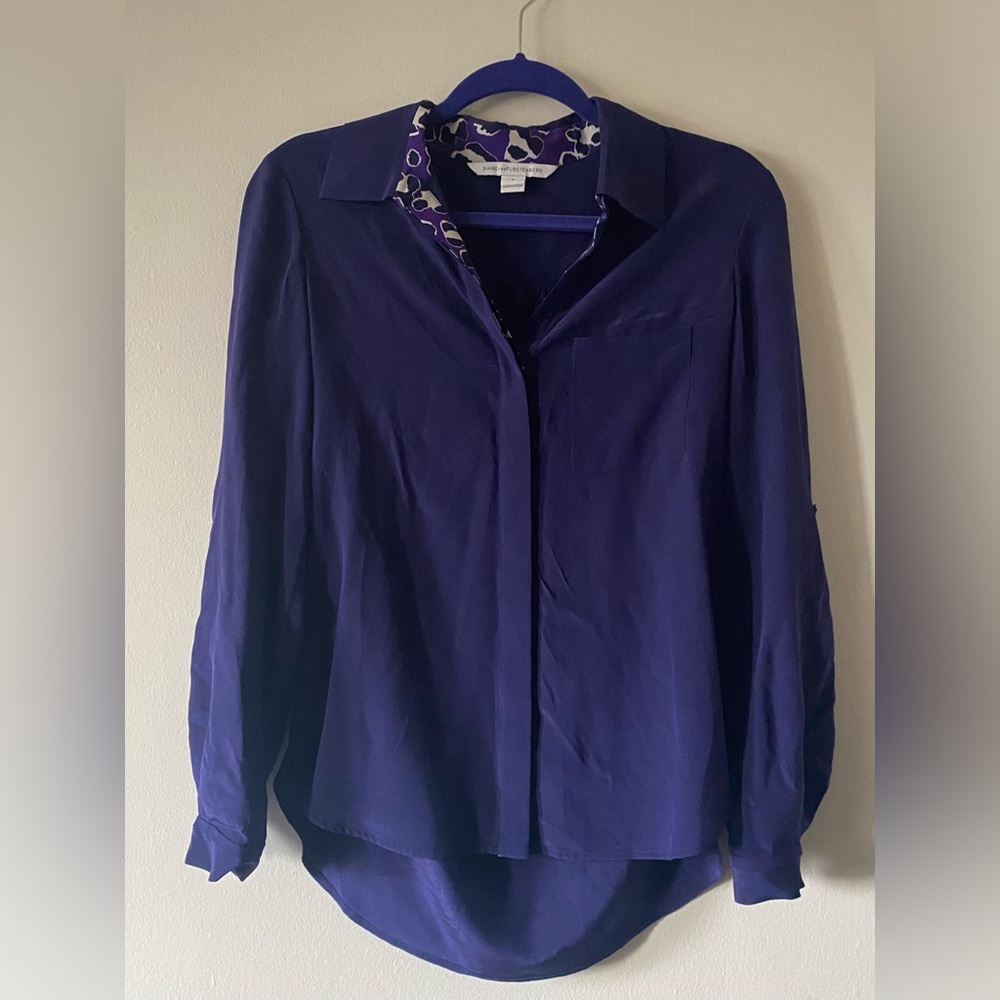 Diane von Furstenburg Silk Button Down Blouse // 0
